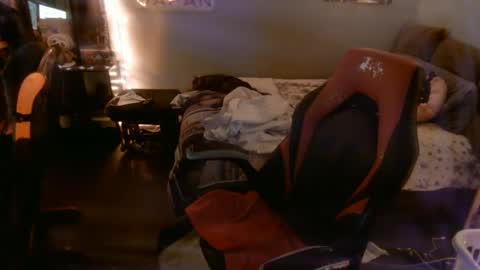 Snapshot of starlight09102 chatting on 12.12.24 Starlight online show from 12.12.24