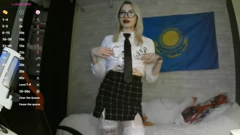 Katie online show from 09.29.25