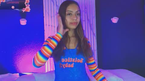 Stefania online show from 10.31.25