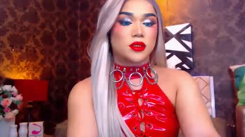 CALL ME STELLA online show from 12.05.24