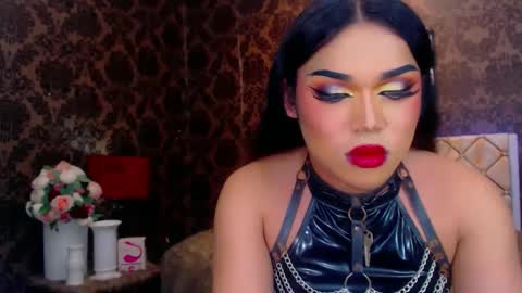 CALL ME STELLA online show from 01.15.25