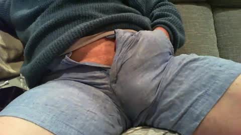 Snapshot of stemee chatting on 12.01.24 marriedsecretcrotchwatcher online show from 12.01.24