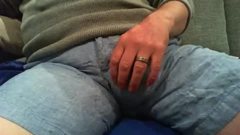 Snapshot of stemee chatting on 10.30.25 marriedsecretcrotchwatcher online show from 10.30.25