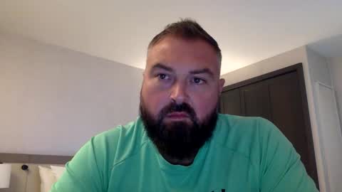 Snapshot of steve__1980 chatting on 09.27.25 steve__1980 online show from 09.27.25