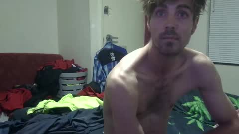 Snapshot of steveaussie chatting on 01.20.25 Australian420 online show from 01.20.25