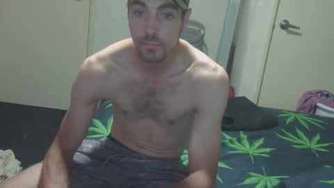 Snapshot of steveaussie chatting on 03.03.25 Australian420 online show from 03.03.25