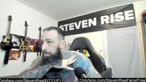 Snapshot of stevenrisenyc chatting on 09.13.25 StevenRiseNYC online show from 09.13.25