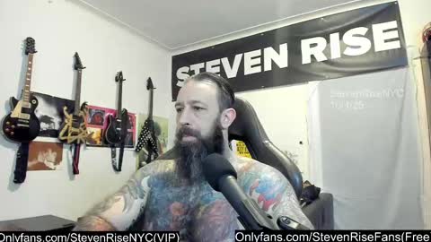 Snapshot of stevenrisenyc chatting on 10.05.25 StevenRiseNYC online show from 10.05.25