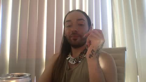 Snapshot of stevey_94 chatting on 09.08.25 gay tease online show from 09.08.25