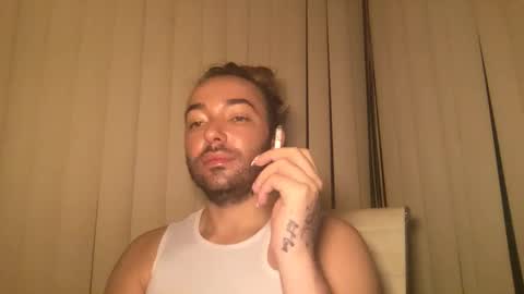 Snapshot of stevey_94 chatting on 09.12.25 gay tease online show from 09.12.25