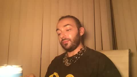 Snapshot of stevey_94 chatting on 09.24.25 gay tease online show from 09.24.25