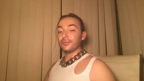 Snapshot of stevey_94 chatting on 09.28.25 gay tease online show from 09.28.25