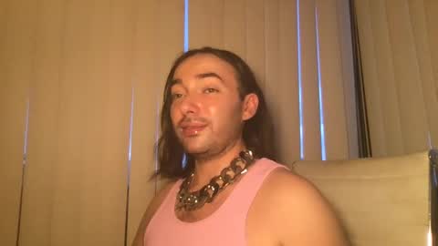 Snapshot of stevey_94 chatting on 09.29.25 gay tease online show from 09.29.25