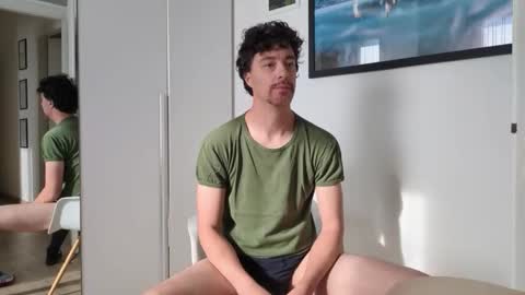 Snapshot of sti270452 chatting on 10.27.25 Jenk online show from 10.27.25