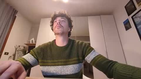 Snapshot of sti270452 chatting on 11.15.25 Jenk online show from 11.15.25