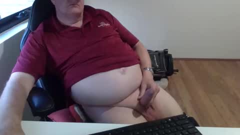 Snapshot of stiffyman55 chatting on 11.05.25 stiffyman55 online show from 11.05.25