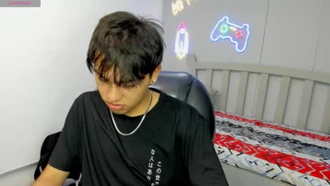 Stiwen online show from 10.30.25