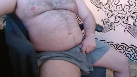 Snapshot of stonerbear42 chatting on 03.10.25 Stonerbear42 online show from 03.10.25