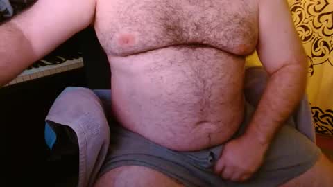 Snapshot of stonerbear42 chatting on 09.26.25 Stonerbear42 online show from 09.26.25