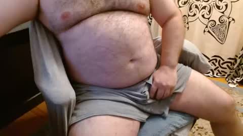 Snapshot of stonerbear42 chatting on 10.04.25 Stonerbear42 online show from 10.04.25