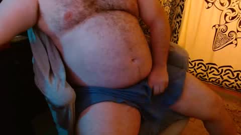 Snapshot of stonerbear42 chatting on 10.13.25 Stonerbear42 online show from 10.13.25