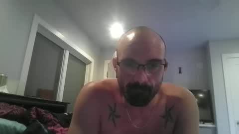 Snapshot of str8guydoesbuttstuff chatting on 11.15.25 Straightdudeplays online show from 11.15.25