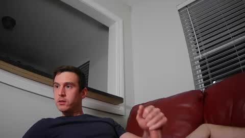 Snapshot of str8stuntcox chatting on 12.13.24 Str8StuntCox online show from 12.13.24