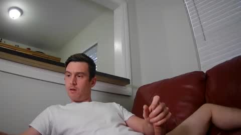 Snapshot of str8stuntcox chatting on 12.13.24 Str8StuntCox online show from 12.13.24
