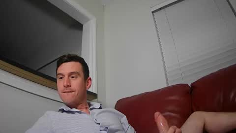 Snapshot of str8stuntcox chatting on 03.08.25 Str8StuntCox online show from 03.08.25