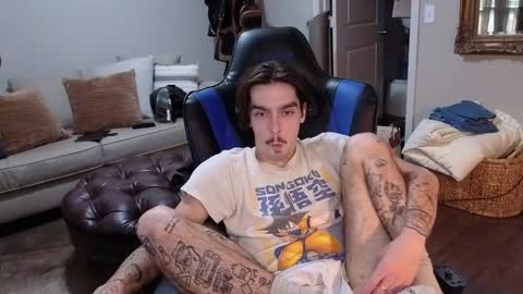 Snapshot of str8whiteboy21 chatting on 09.15.25 str8whiteboy21 online show from 09.15.25