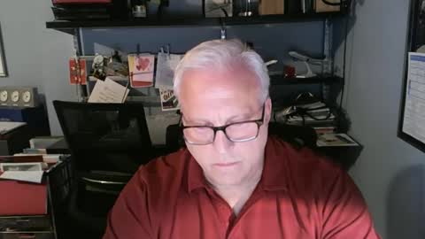 Snapshot of strkgforyou chatting on 09.11.25 Stroking For You online show from 09.11.25