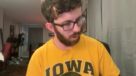 Snapshot of strokingdrummer2 chatting on 10.01.25 strokingdrummer2 online show from 10.01.25