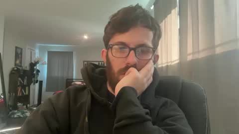 Snapshot of strokingdrummer2 chatting on 10.12.25 strokingdrummer2 online show from 10.12.25