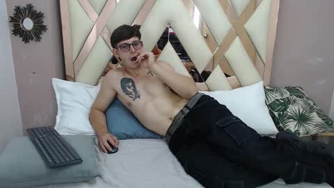 stuart_white online show from 09.20.25