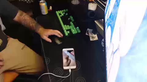 stud69861714 online show from 10.17.25