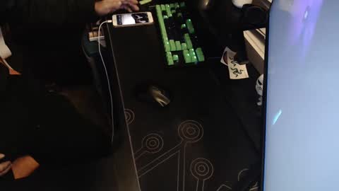 stud69861714 online show from 10.23.25