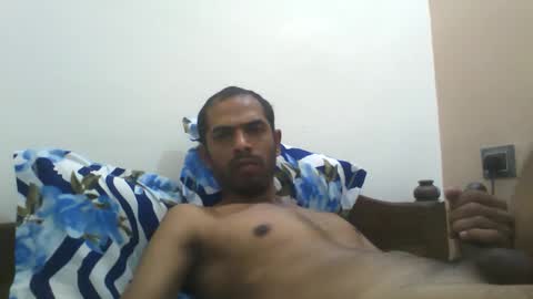 Snapshot of stylish0000008 chatting on 10.20.25 Indian Couple online show from 10.20.25