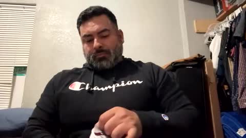 Snapshot of suavecito67 chatting on 02.04.25 suavecito67 online show from 02.04.25