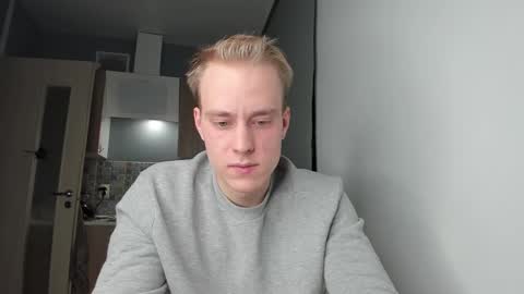 Snapshot of successful_kevin chatting on 10.02.25 Kevin online show from 10.02.25