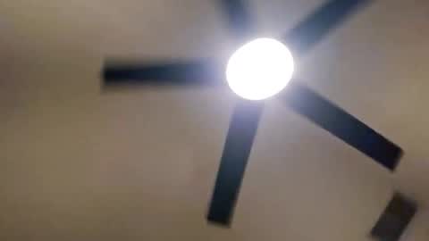 Snapshot of suckurclit40 chatting on 12.04.25 suckurclit40 online show from 12.04.25