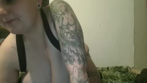 Snapshot of sugarbaby69969 chatting on 11.12.25 sugarbaby69969 online show from 11.12.25