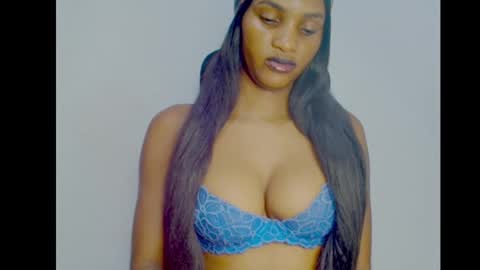 Ivy online show from 11.06.25