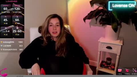 Mia online show from 10.11.25