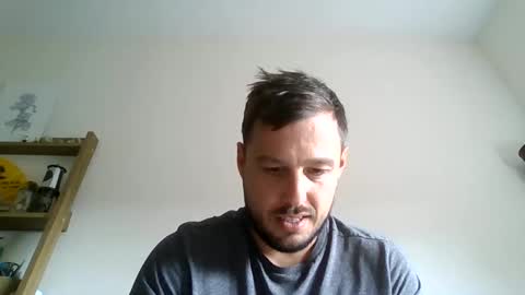 Snapshot of suggs124 chatting on 09.11.25 suggs124 online show from 09.11.25