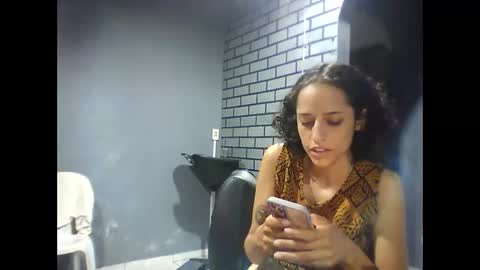 Snapshot of suhdeoz chatting on 11.24.25 suhdeoz online show from 11.24.25