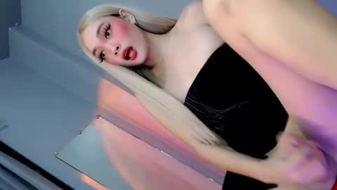 sultrybadbabe online show from 10.16.25
