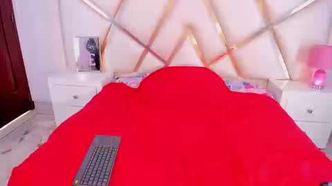 Snapshot of sulyclarck chatting on 09.24.25 Hot ebony online show from 09.24.25