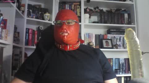 Snapshot of sumisolatex chatting on 09.18.25 Sumisolatex online show from 09.18.25
