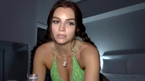 Snapshot of summergracexxx chatting on 09.14.25 Summer online show from 09.14.25