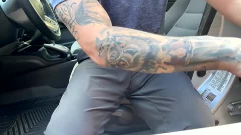 sunny valentine online show from 10.18.25